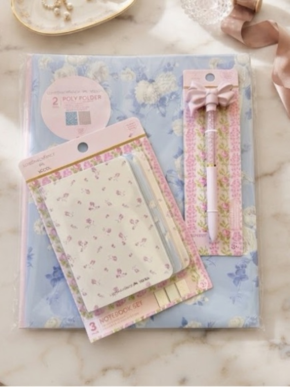 LoveShackFancy Poly Folder, Mini Journals, Pen Set